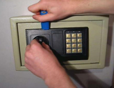 滦县24小时上门开锁公司